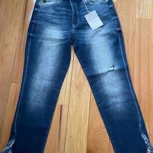 NWT Kancan distressed frayed capris